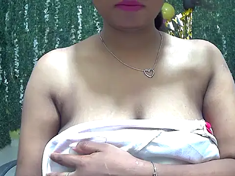 Ruhi_Hotty webcam