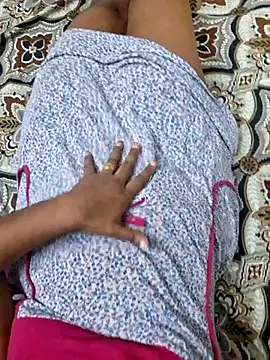 tamilnithu (F young) - College