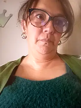 _Saraqueen-- webcam