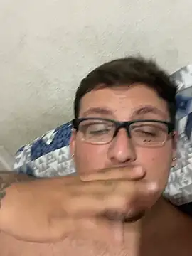 luisinnnnnn webcam