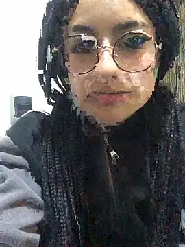 Dakota_Blackl webcam