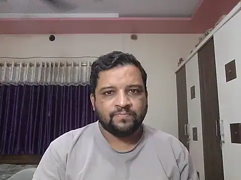 dhruv_love (M young) - nude for 5 minutes