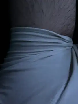 iviii19 live cam on StripChat