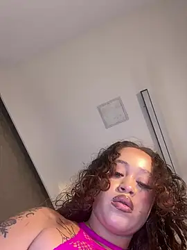 Isa__Blanc webcam