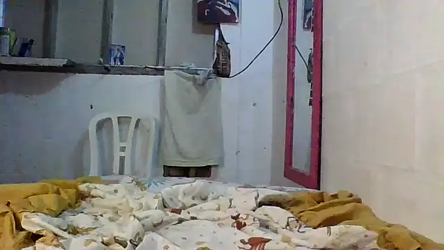 canelita0510 webcam
