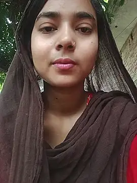 Simran_143 live now