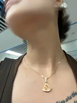 okgirl_23 webcam