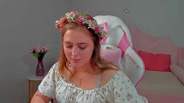 EllaBells webcam