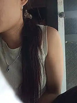 Heryy_xx live cam on StripChat
