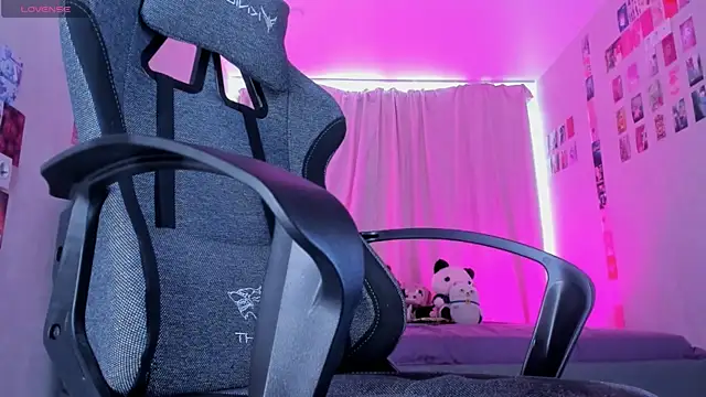 Eva_Harper webcam