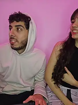 LeoyNicky98 webcam