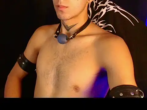 dark_men1 webcam