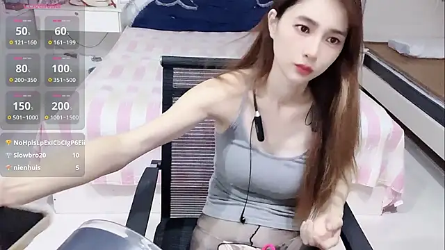 miaomiao-99 live cam on StripChat