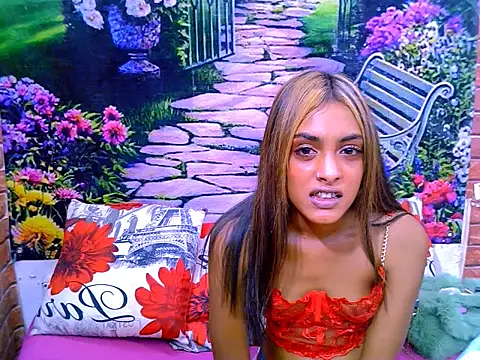 IndianPretty14u2Luv webcam