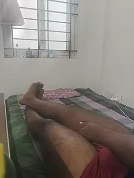 B-B-C-8 live cam on StripChat