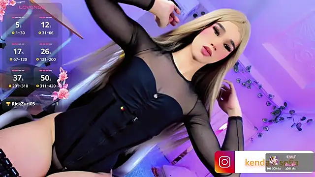 Sophiaa_doll_ webcam