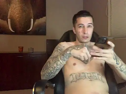 JuicyJoshy webcam