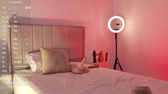 1m_megan webcam