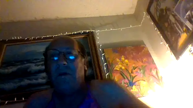hornyrich69 live cam on StripChat