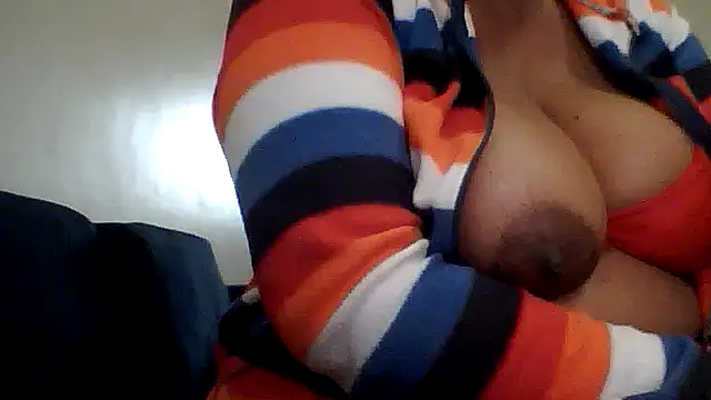 Glenorecornomaza live cam on StripChat