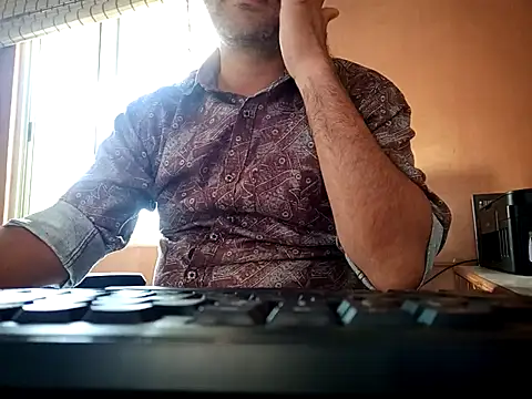 genuine_banana webcam