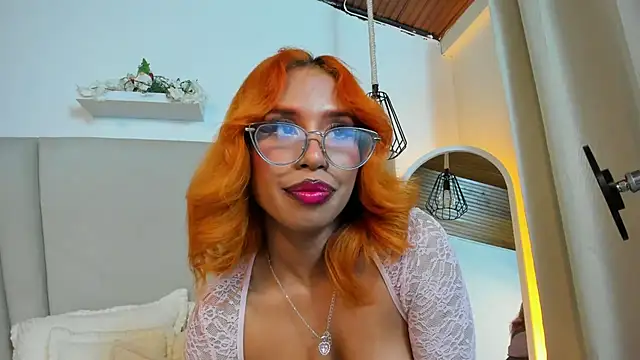 Nicole_Brown1126 webcam