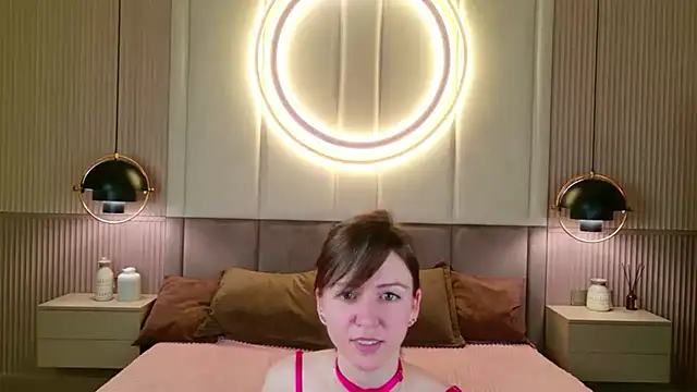 Kara_Kirby webcam