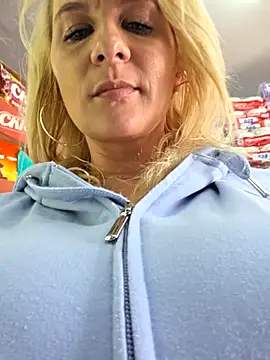 KaylinJan webcam