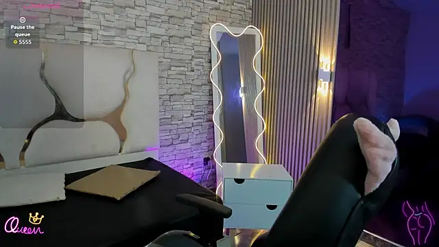 Laulin_tay webcam