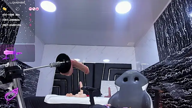 Ladyy_Scarlett webcam