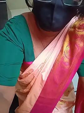 poojag_2 webcam
