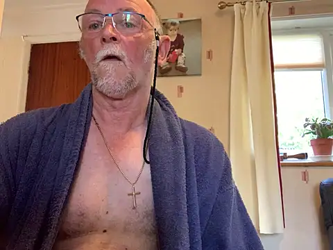 Moonraker64 webcam