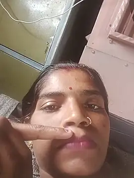 Cut_usha35 webcam