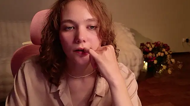 nisheva_ webcam