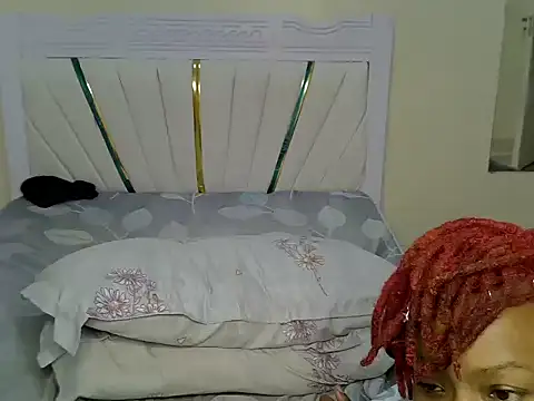 Petiteblossom webcam