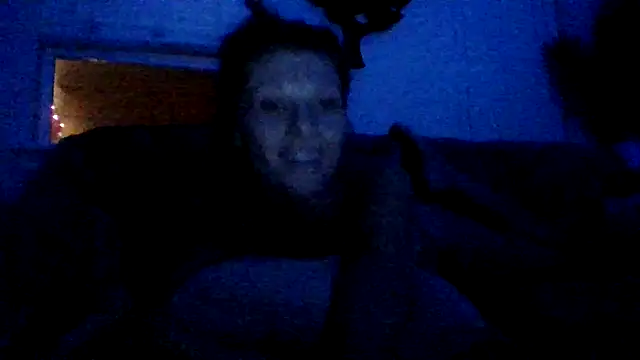 LuciousItaliaaa webcam