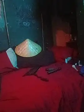Tiffneycherie webcam