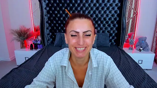 Rebecca_Diamond webcam