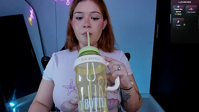 daniela_hornny webcam