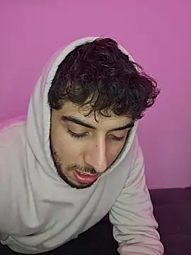 LeoyNicky98 webcam