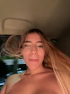Lucy_lu01 live sex cam