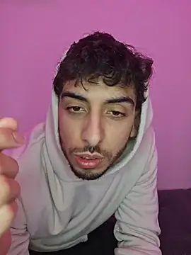 LeoyNicky98