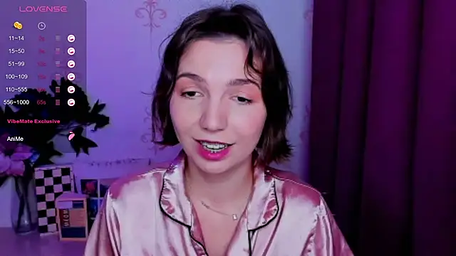 KindHazelHere_ webcam