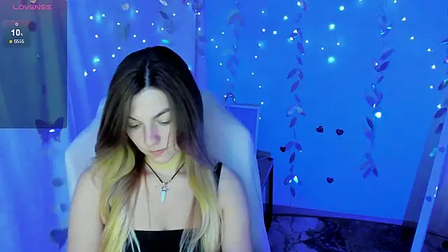 Sweet_me_ live cam on StripChat