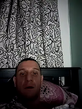 jontitan live cam on StripChat