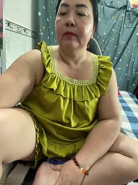 Alinat_ live cam on StripChat