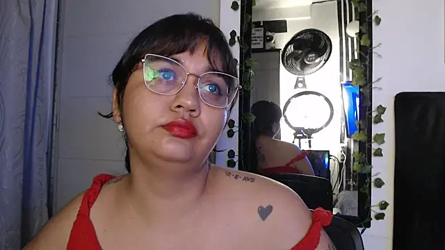 Alezapark live cam on StripChat