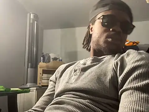 MIGHTYDEMONXXX webcam