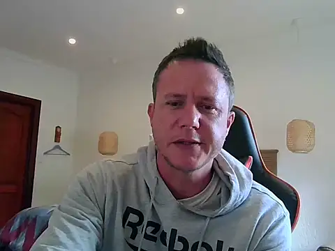 TroyDieselXXX webcam