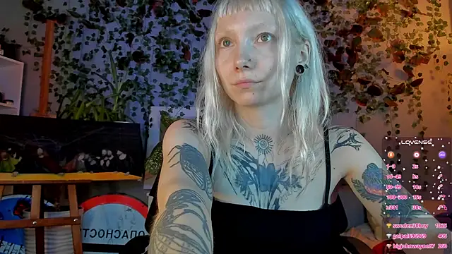 tattoo_art_baby webcam